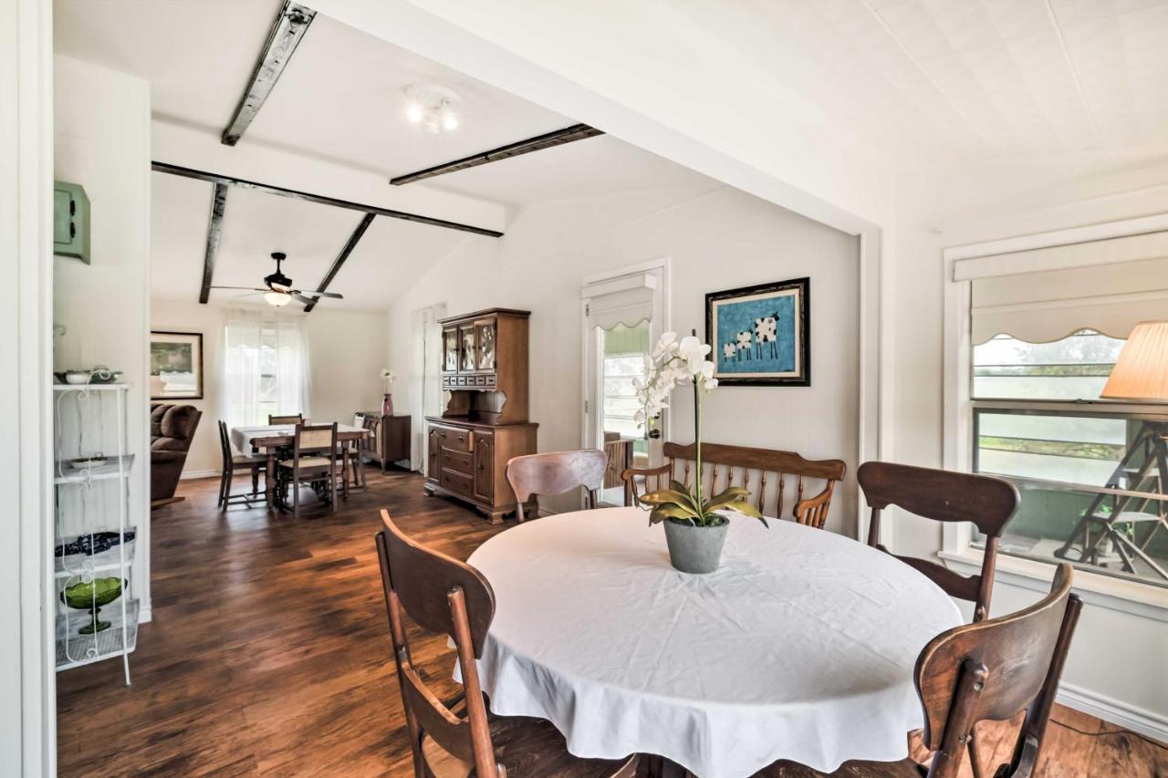 Carmine Cottage With Porch On Beautiful 60-Acre Farm المظهر الخارجي الصورة